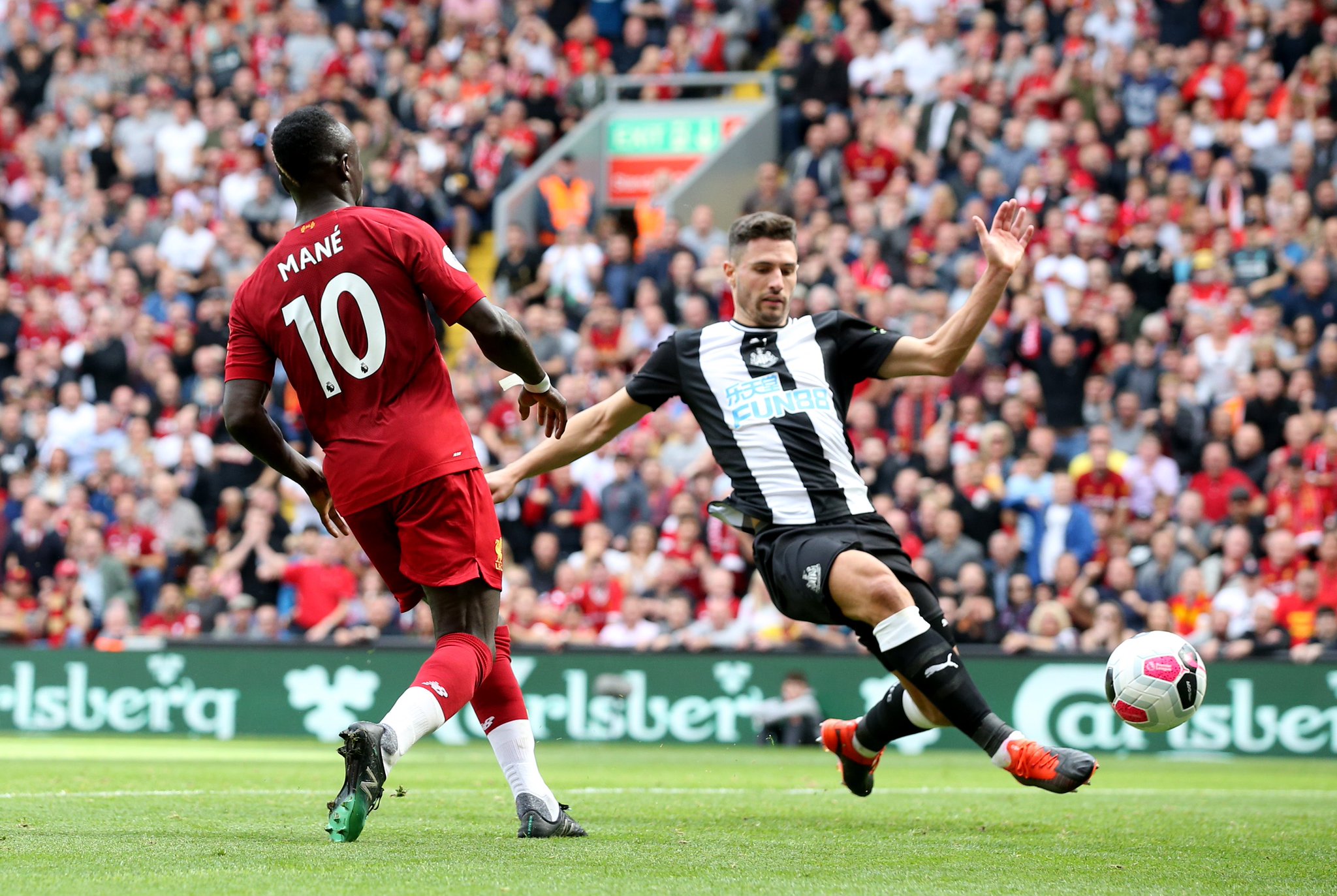 度引发轰动 度引发轰动